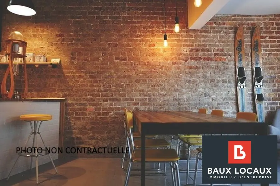 Local Commercial à louer - Salon-De-Provence (13300) - 35 m² - 1 200 €/mois