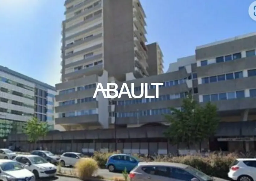 BORDEAUX MERIADECK BUREAUX A LOUER 140 M² ENVIRON + 2 PARKINGS