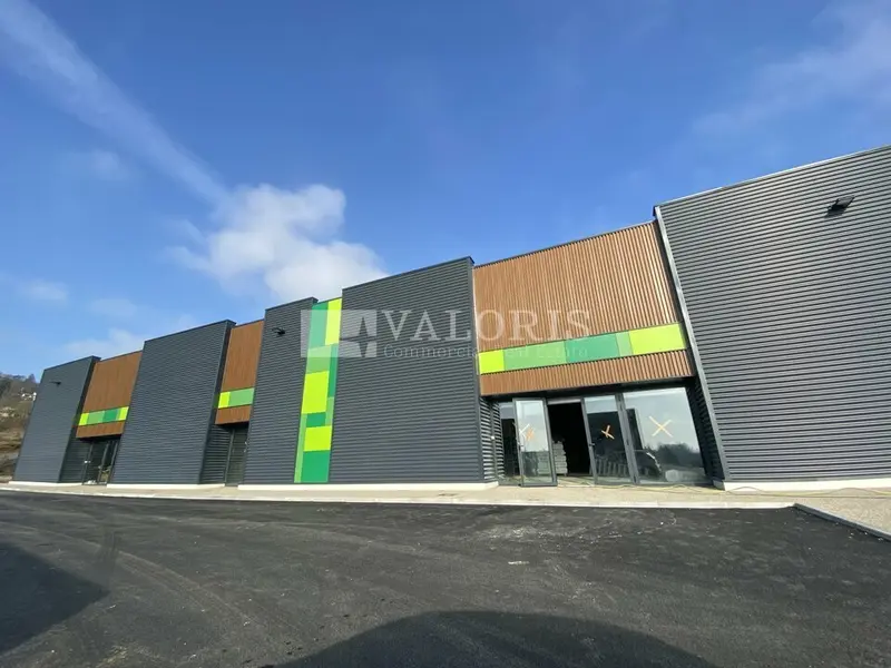 A louer Local commercial  2950m² Anse