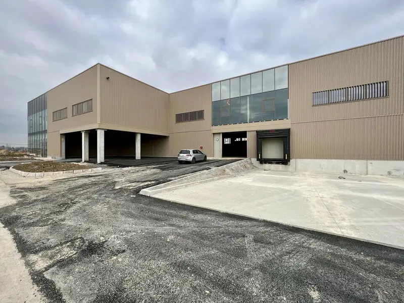 A vendre Locaux d'activité 2776m² Tremblay-en-France