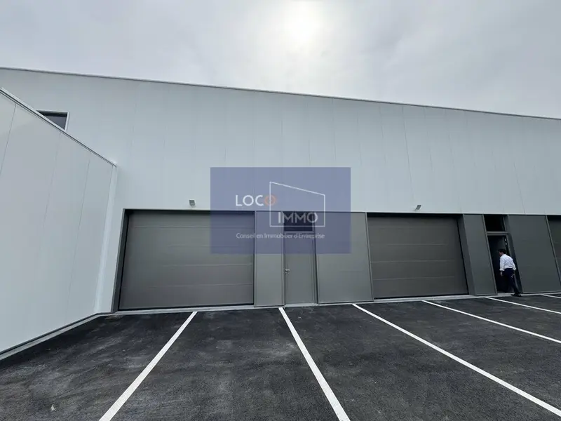 A louer Locaux d'activité 168m² Artigues-près-Bordeaux