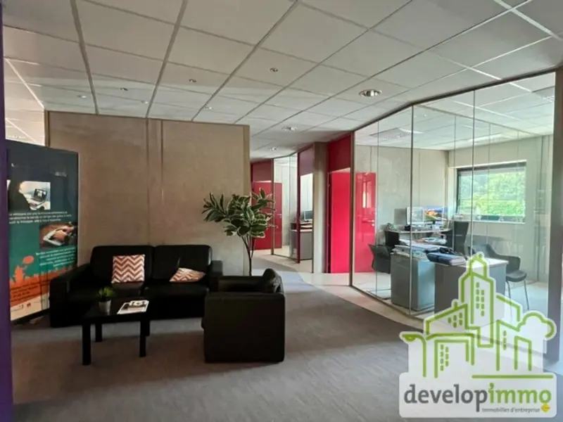 Plateau aménagé de 396 m² 