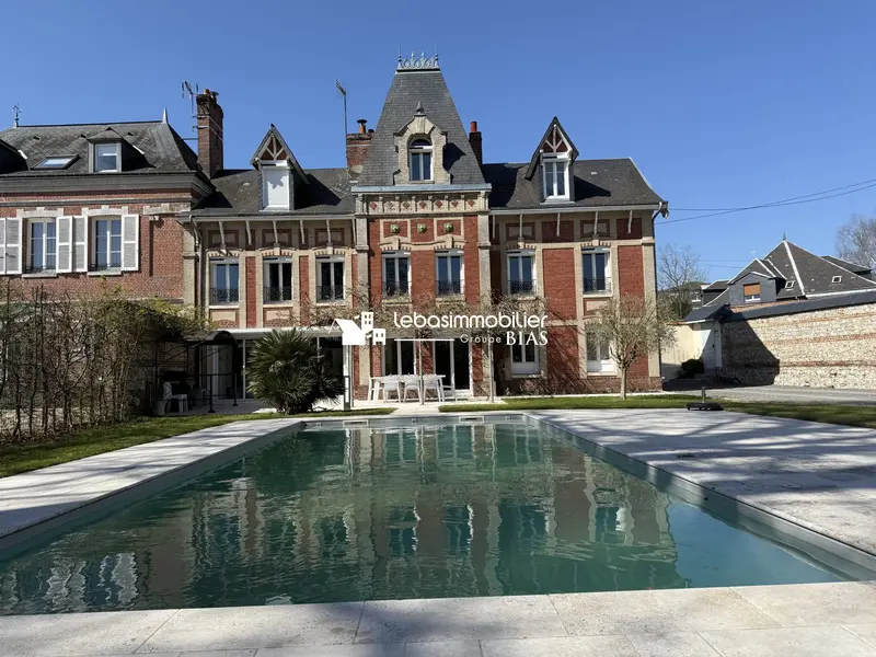 Maison Yvetot 7 pièce(s) 218 m2