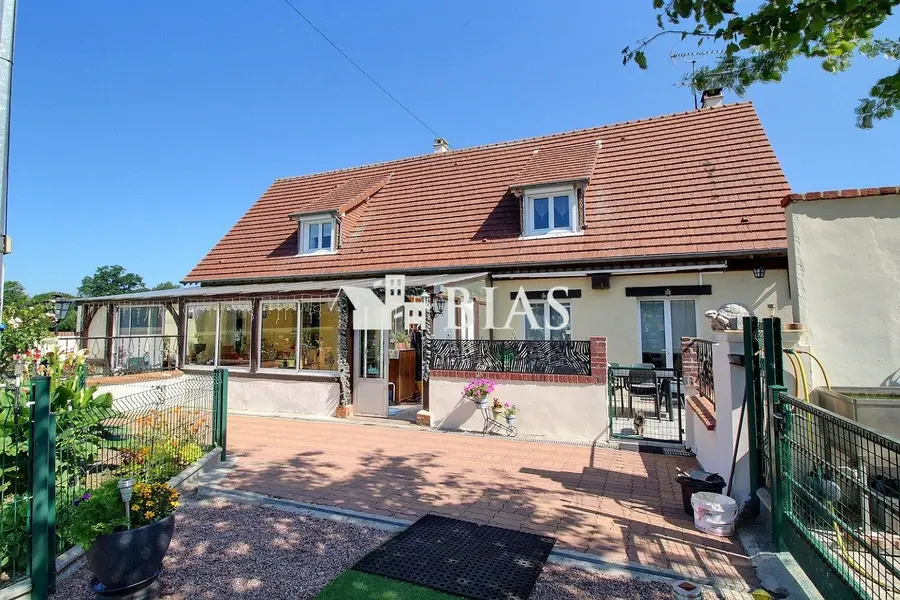 Maison familiale de 5 chambres