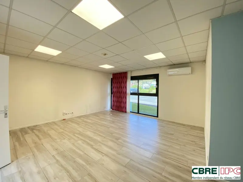 LOCATION - REF : 7924FD2