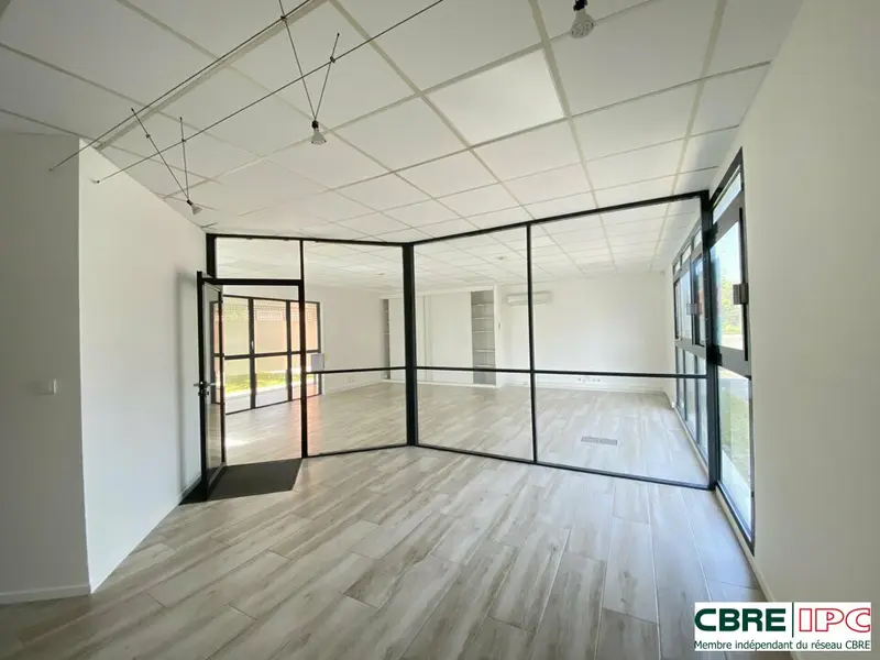 LOCATION - REF : 7924FD