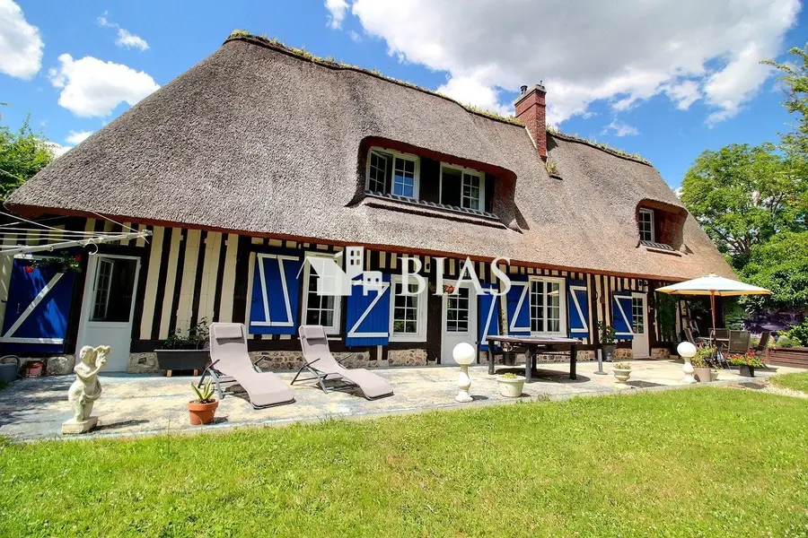 Chaumière en parfait état