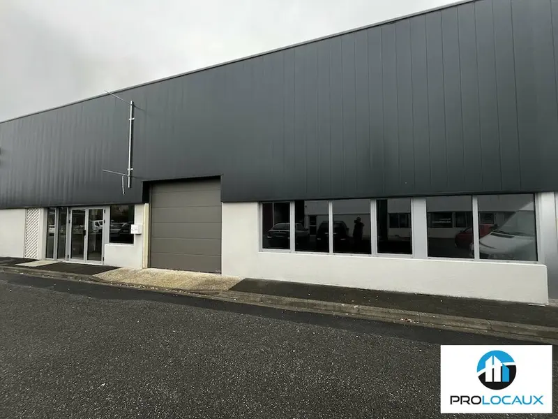 Local Commercial à louer - Saint-Maximin (60740) - 280 m² - 2 333 €/mois