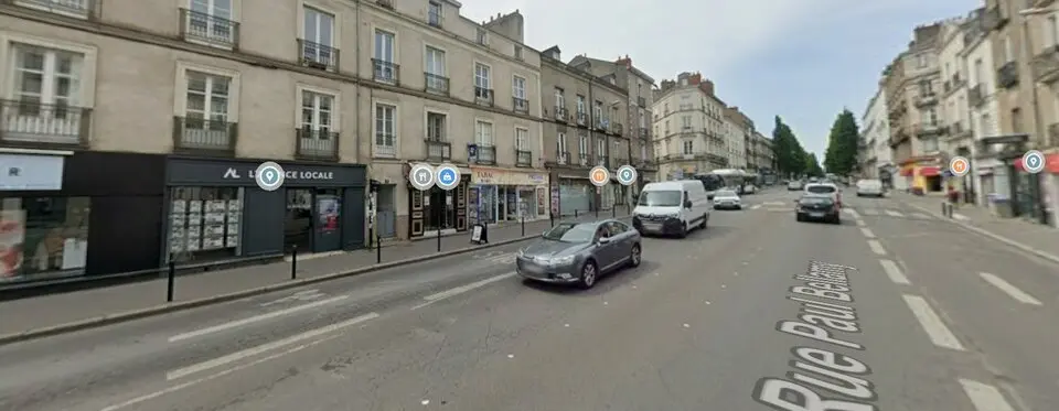 Local Commercial à louer - Nantes (44000) - 110 m² - 2 150 €/mois